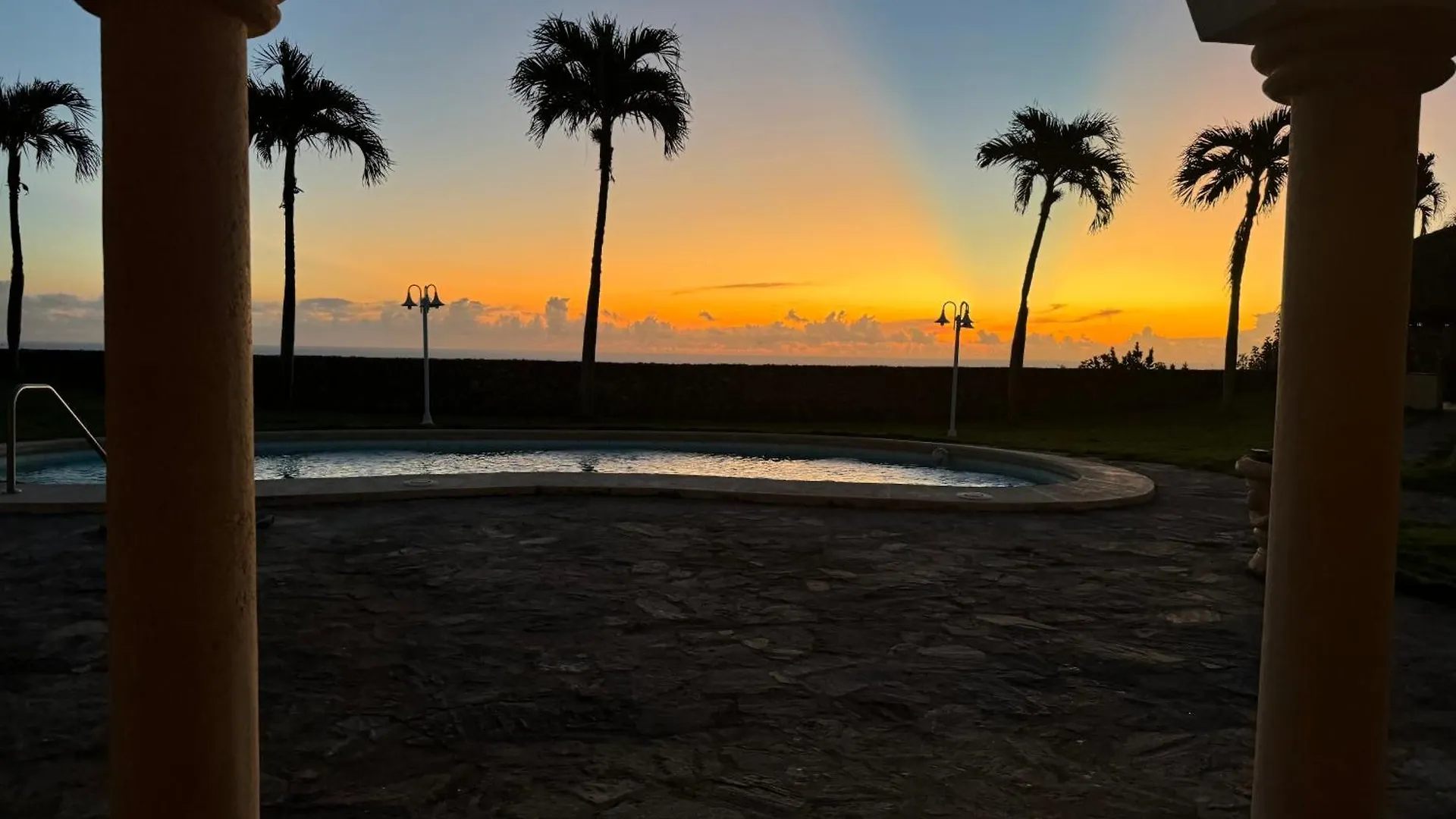 Ocean Breeze Villa Carismar Cabrera